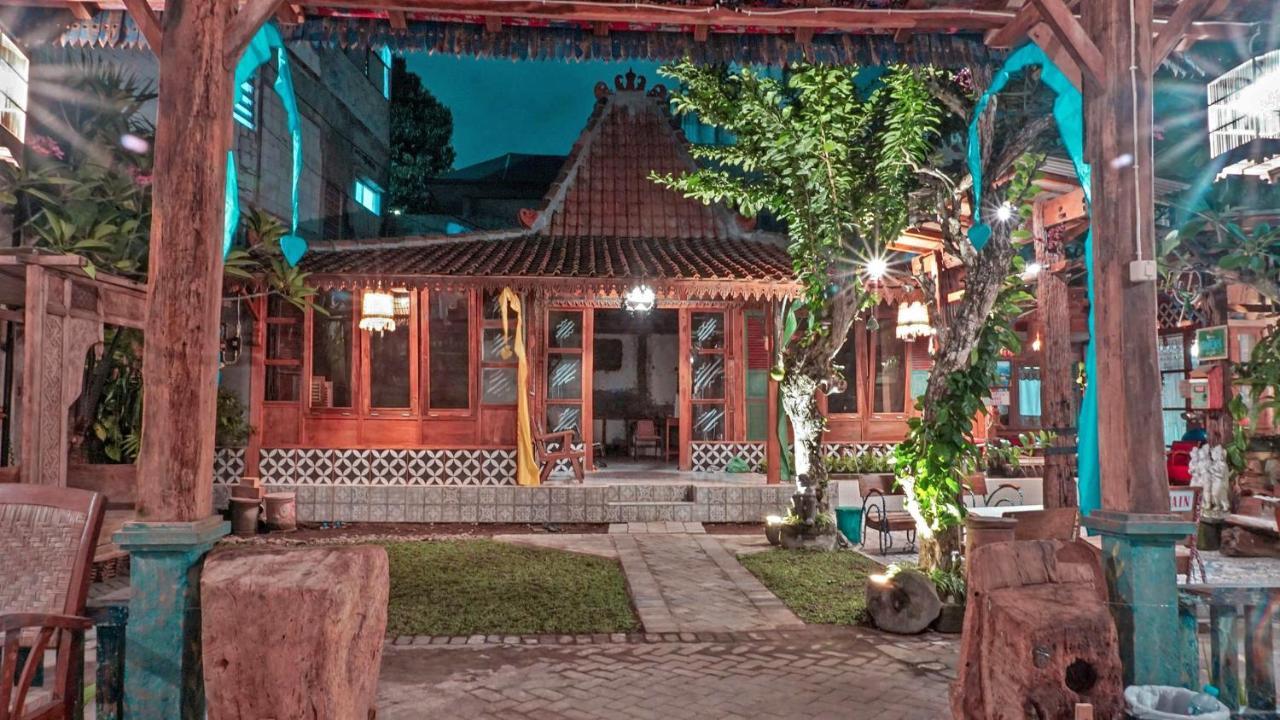 Budarno Homestay Kejayan Buitenkant foto