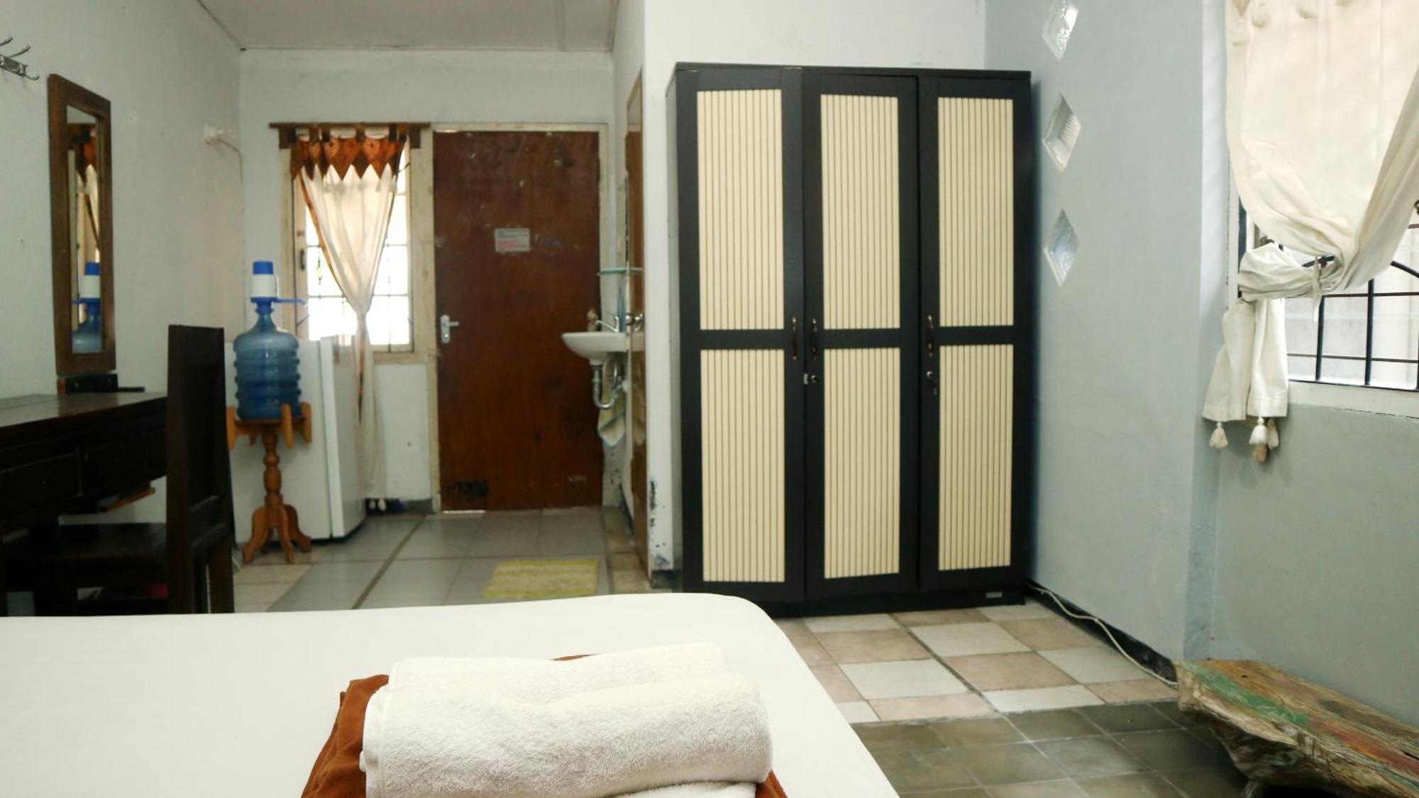 Budarno Homestay Kejayan Buitenkant foto