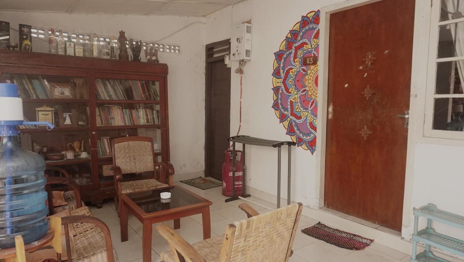 Budarno Homestay Kejayan Buitenkant foto