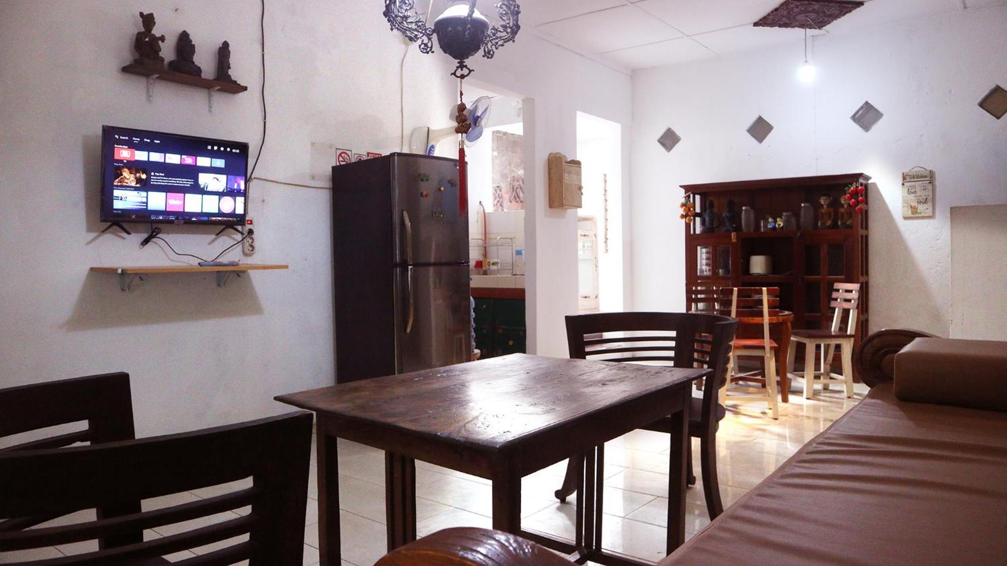 Budarno Homestay Kejayan Buitenkant foto