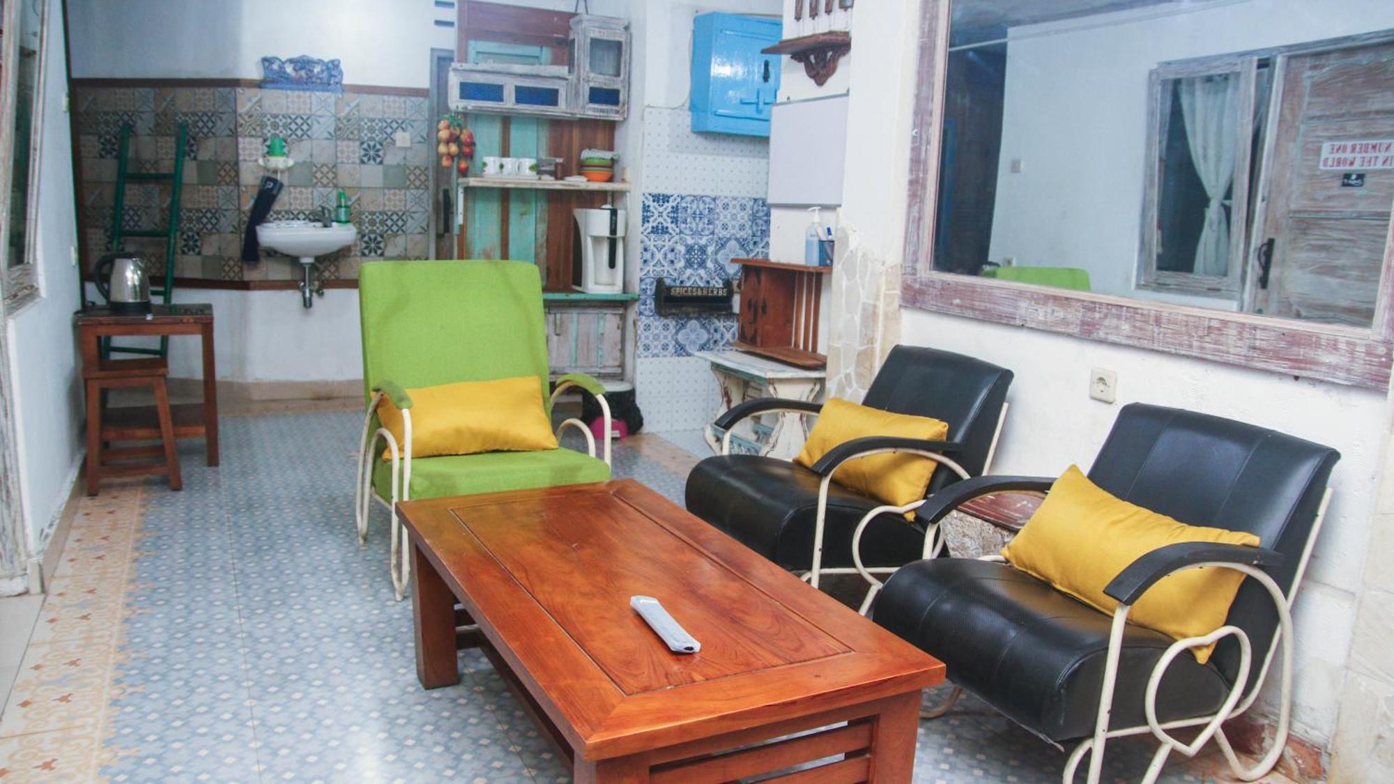 Budarno Homestay Kejayan Kamer foto